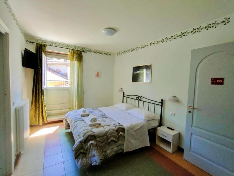 HOTEL PALAZZO DEL DOMA - Lake Vagli Vagli di Sotto Esterno foto