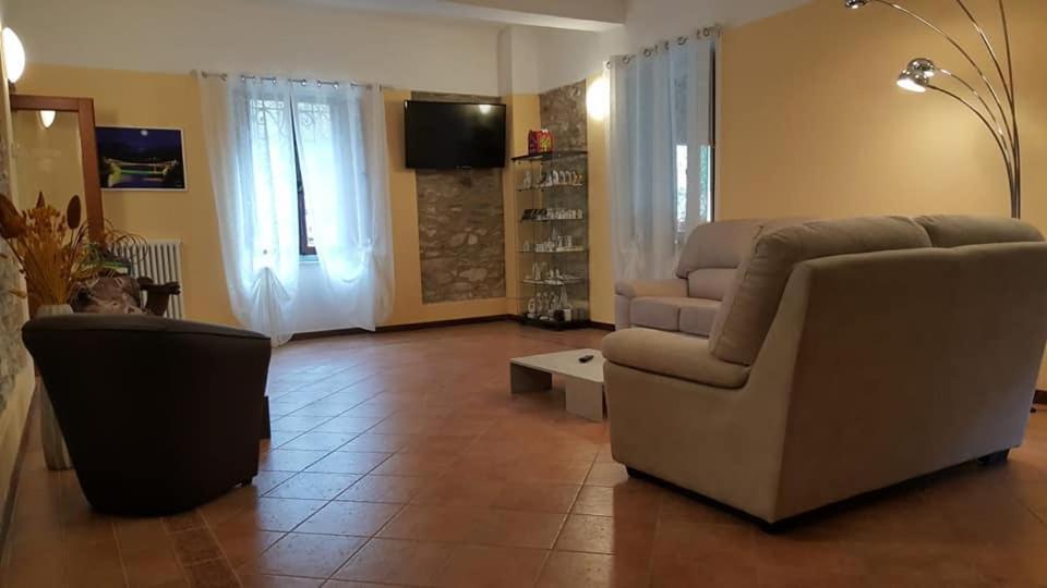 HOTEL PALAZZO DEL DOMA - Lake Vagli Vagli di Sotto Esterno foto